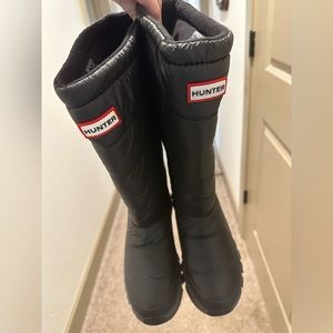 Hunter intrepid tall snow boots, NWT, size 9